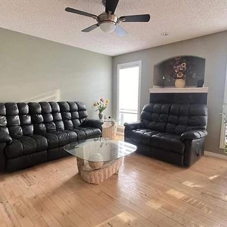 Monthly Accommodation Edmonton Londondery, Pilot Sound, Mcconachie Area 외부 사진