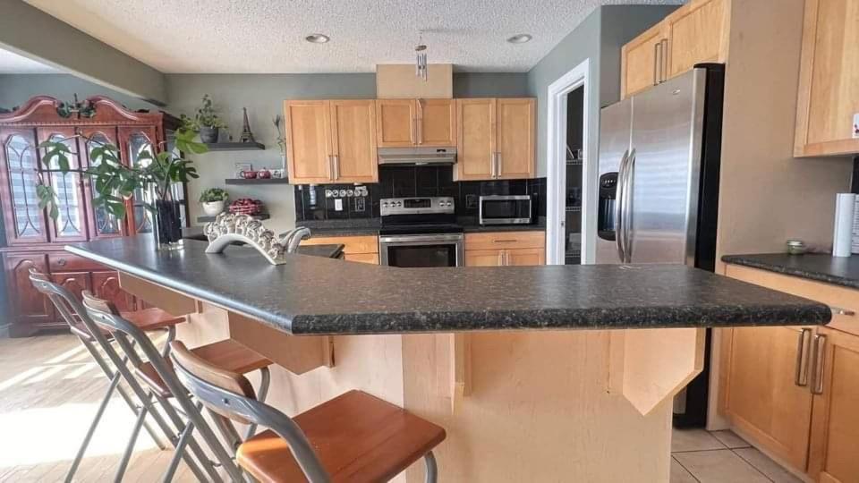 Monthly Accommodation Edmonton Londondery, Pilot Sound, Mcconachie Area 외부 사진